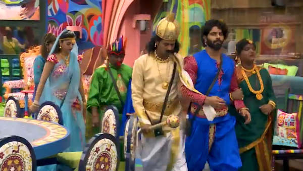 கையெடுங்க.. சுரேஷை மிரட்டிய பாலாஜி