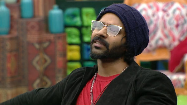 தலையாட்டி பொம்மை