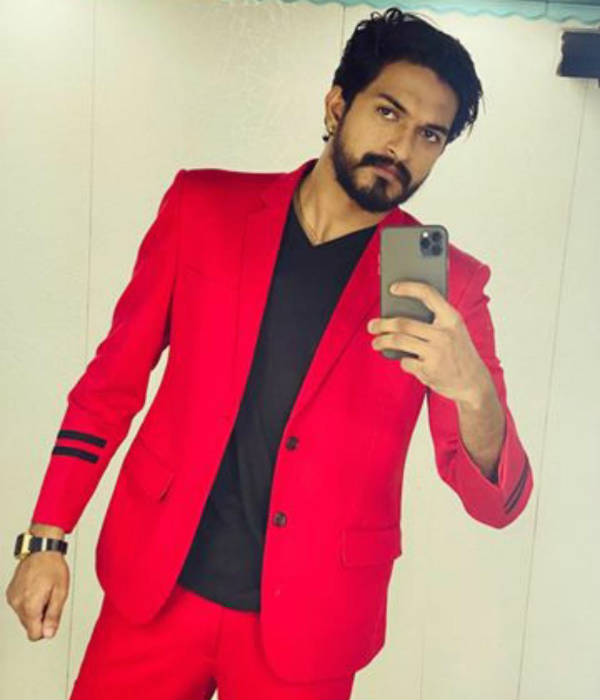 ஆல்பம் பாடல்களை