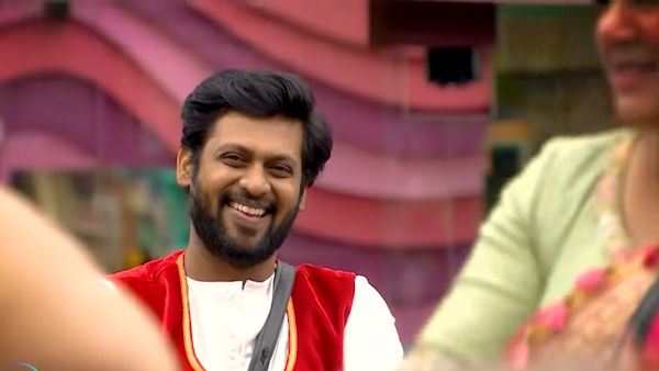 எவன் அவன்.. 