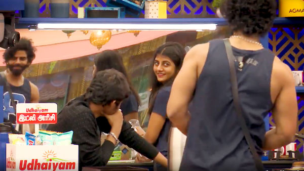 ஷிவானி எஸ்கேப்