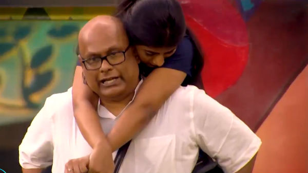 குரூபிஸம் பச்சையா தெரியுது குரூபிஸம் பச்சையா தெரியுது