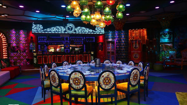 ஆடம்பரமான வீடு 