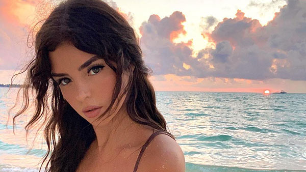 இவ்ளோ ஜூம் ஆகாதும்மா