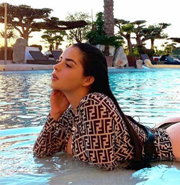 என்ன கப்பல் மூழ்கிடுச்சா