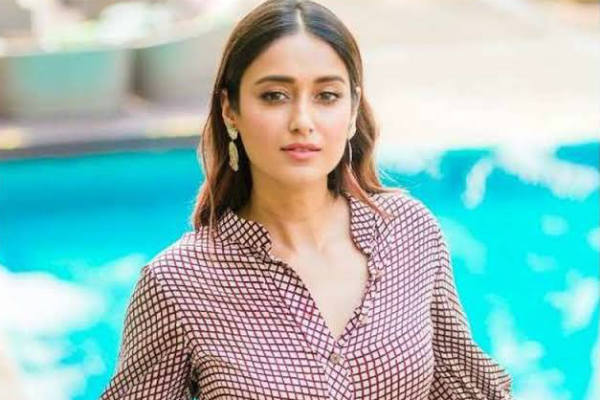 நீண்ட இடைவெளிக்கு பிறகு 