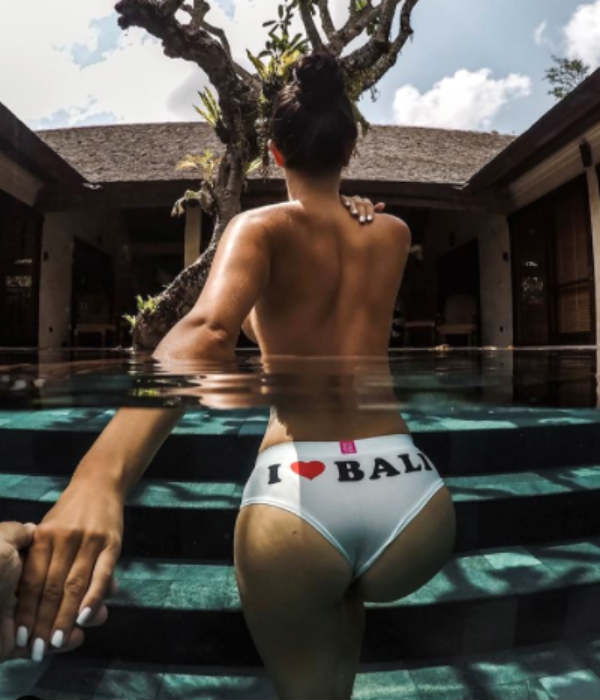 மேல ஒண்ணும் போடல மேல ஒண்ணும் போடல