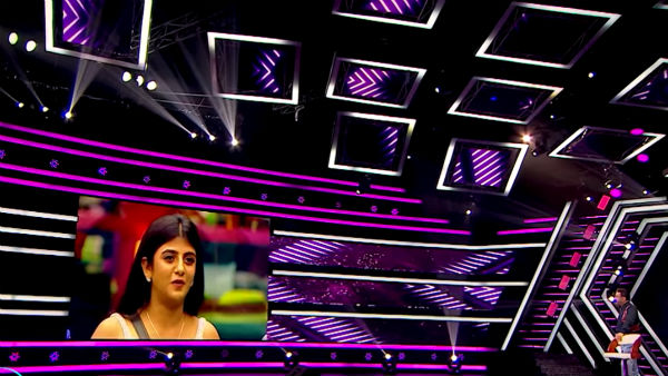 தாண்டவமாடுகிறது 