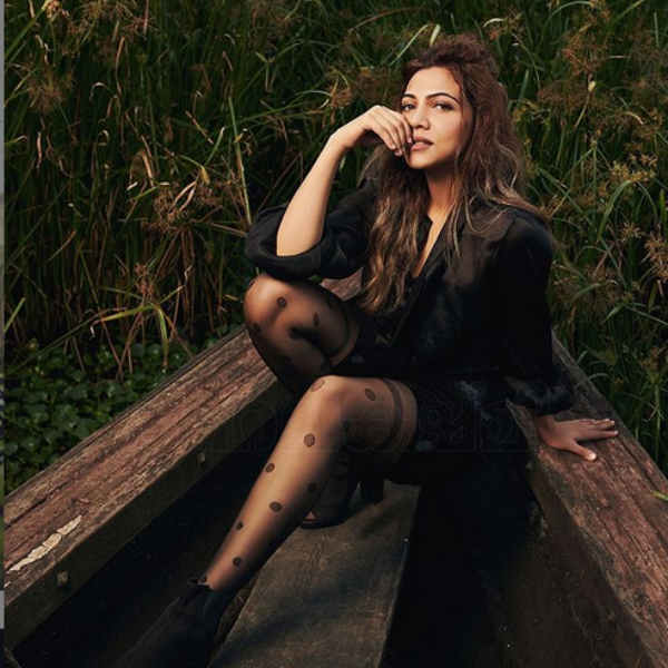 அடர்ந்தக் காட்டில் 