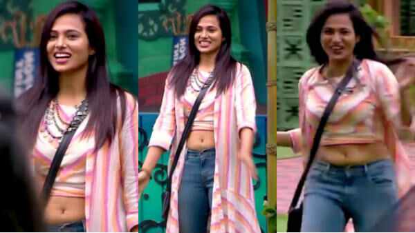 ரம்யா தொப்புள் 