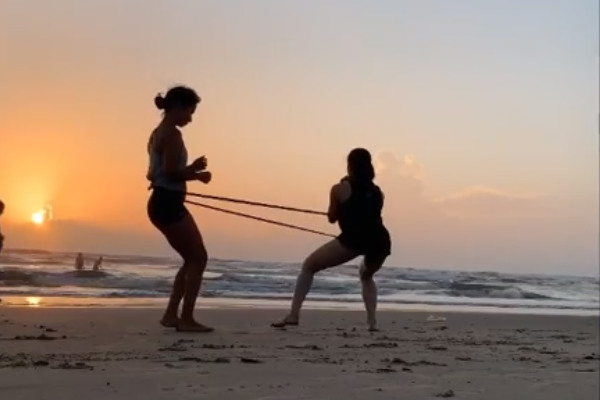 அலையின் சத்தம் 