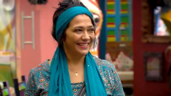 டச் பண்ணாமல் 