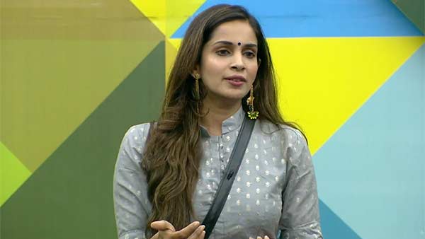  நான் ஒரு மாடல்