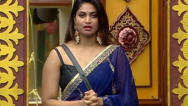 க்ளோஸ் அப்ல என்ன அழகு க்ளோஸ் அப்ல என்ன அழகு