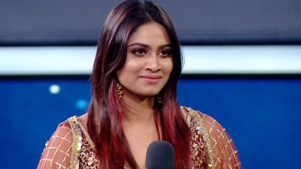 எவ்ளோ ஃபேன்ஸ்.. 