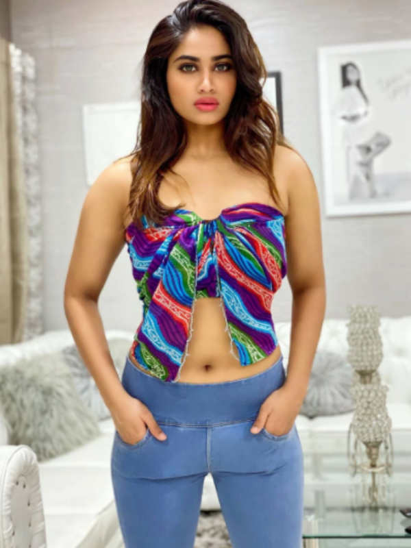 2 மில்லியன் ரசிகர்கள்