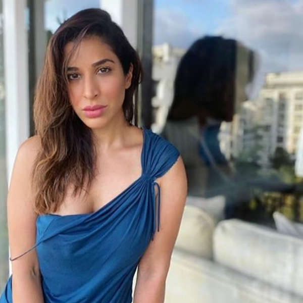 கன்னா பின்னா 