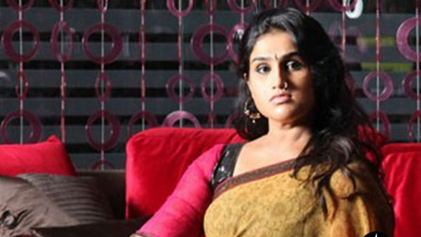 மல்லுக்கு நின்ற வனிதா 