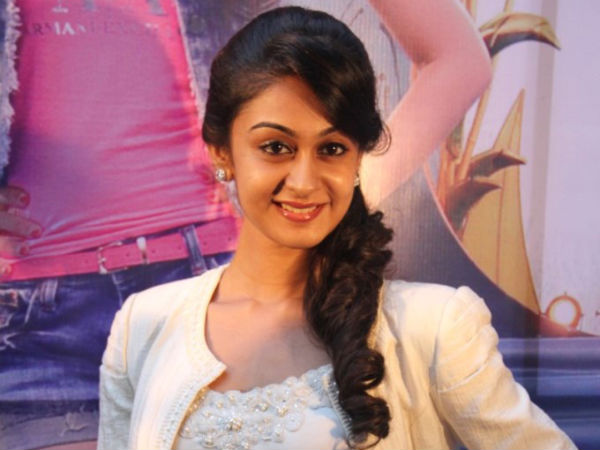 நடிக்காமல் இருந்தார் 