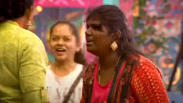 லபோ திபோ என கத்தி.. 