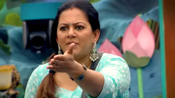 பாலா கையில்