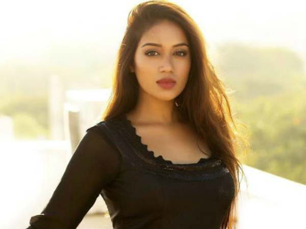 ரசிகர்கள் பட்டாளம்.