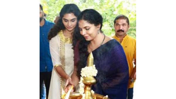 ரேடியோ ஜாக்கி ரேடியோ ஜாக்கி