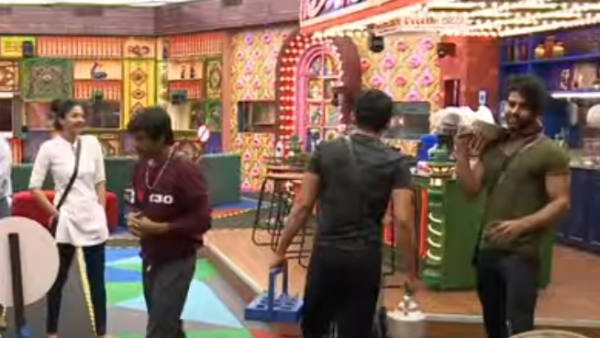 டிவியில் வந்த டெக்ஸ்ட் 