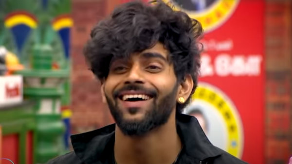 தறுதலை என்றதுபோல் 