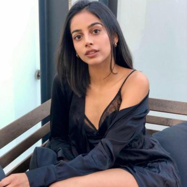 காண ஆவலுடன்