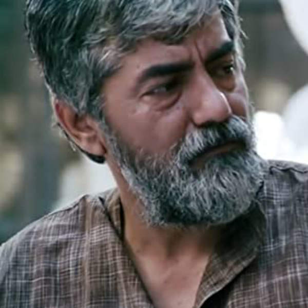 வெளிநாட்டு காதலி 