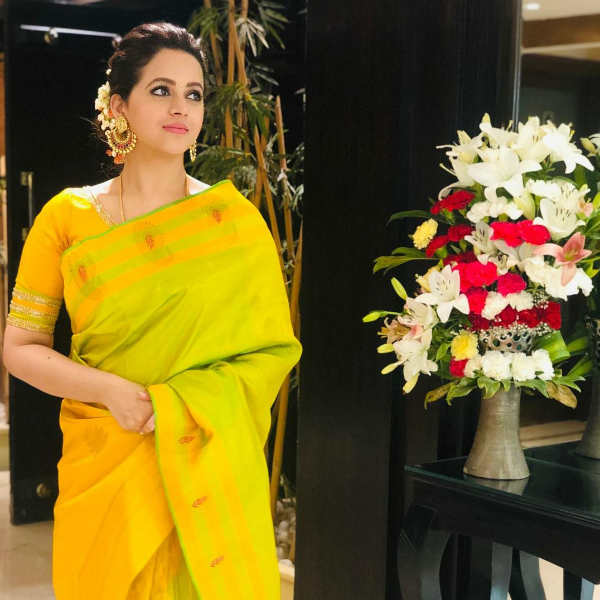 கிறங்கிக் கிடக்கிறார்கள் 