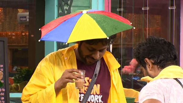 ஏற்கனவே அனிதா அப்படித்தான்