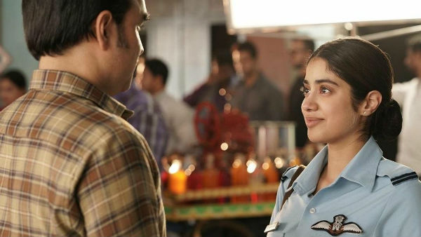 மூக்கின் மேல் விரல் 