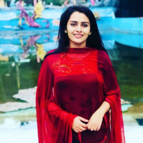 நெருக்கடி கைது 
