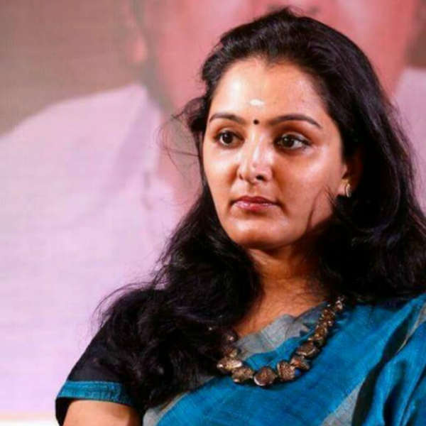 மினி மஞ்சு வாரியர் 