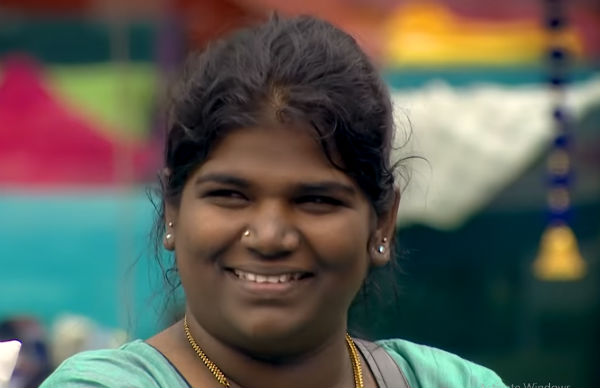 நிஷாவுக்கு குவிகிறது பாராட்டு