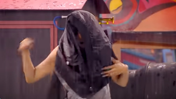 அன்சீன்லயே வச்சிருக்கலாம்