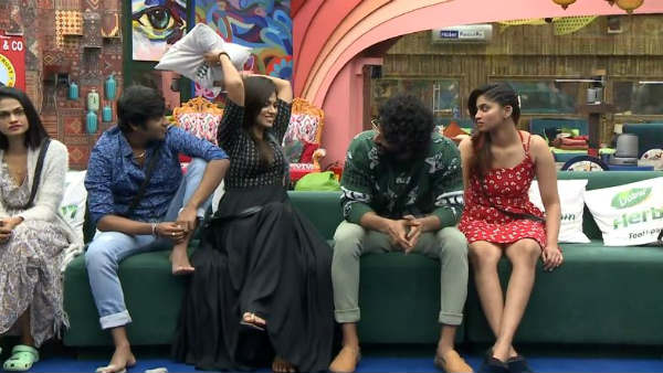 ஷிவானி மூஞ்சியை பார்க்கணுமே