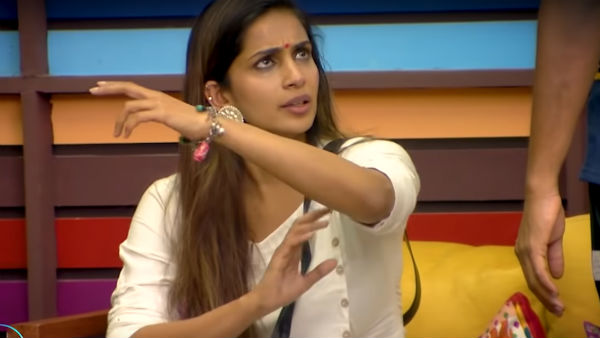 தப்பா தெரியலையா? தப்பா தெரியலையா?