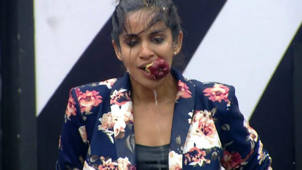 தண்ணிக்குள்ள மூஞ்ச விட்டு தண்ணிக்குள்ள மூஞ்ச விட்டு