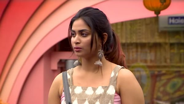 ஷிவானி எங்கே? ஷிவானி எங்கே?