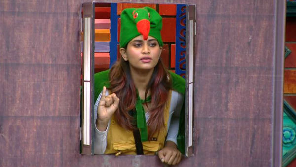 பச்சைக் கிளி பச்சையம்மா