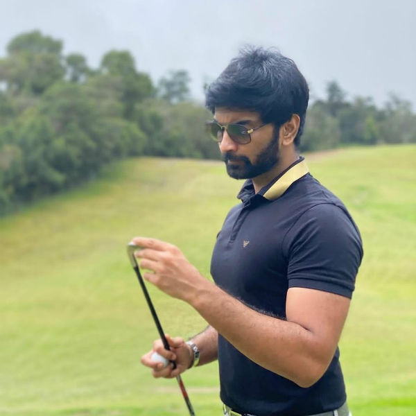 ஆக்ஷன் கதைகளம் 