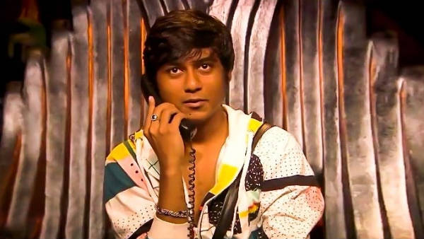 யாரை மிஸ் பண்றீங்க? 