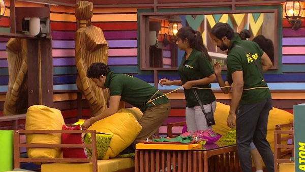 தனித்தனி வளையமாக