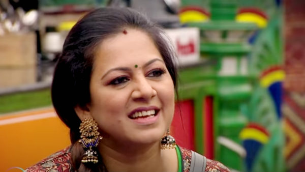 காத்திருந்த அர்ச்சனா 