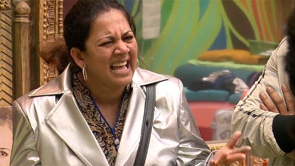 கதறிய அர்ச்சனா 