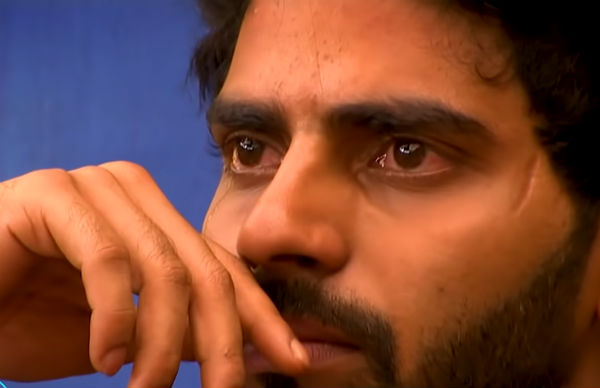 மீள முடியல