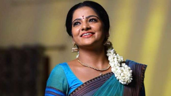 நகக்கீரல்கள் யாருடையது? 